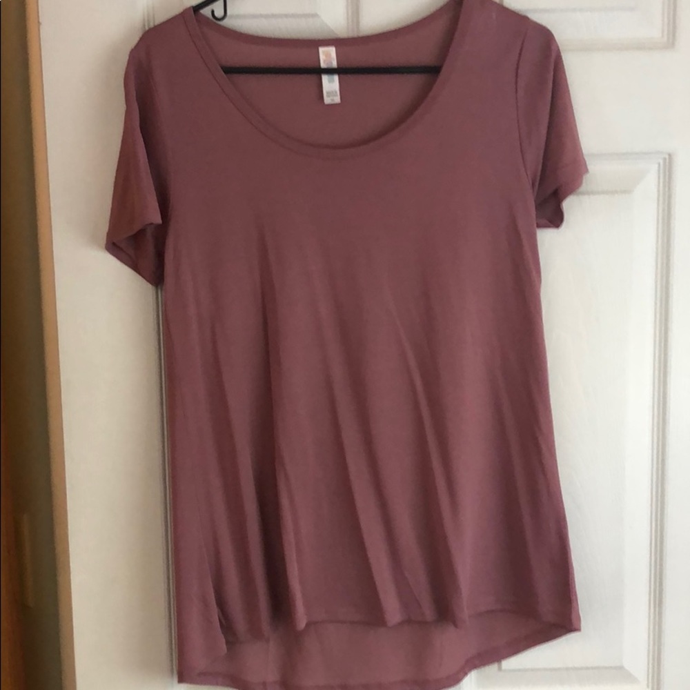 Lularoe dusty rose classic T